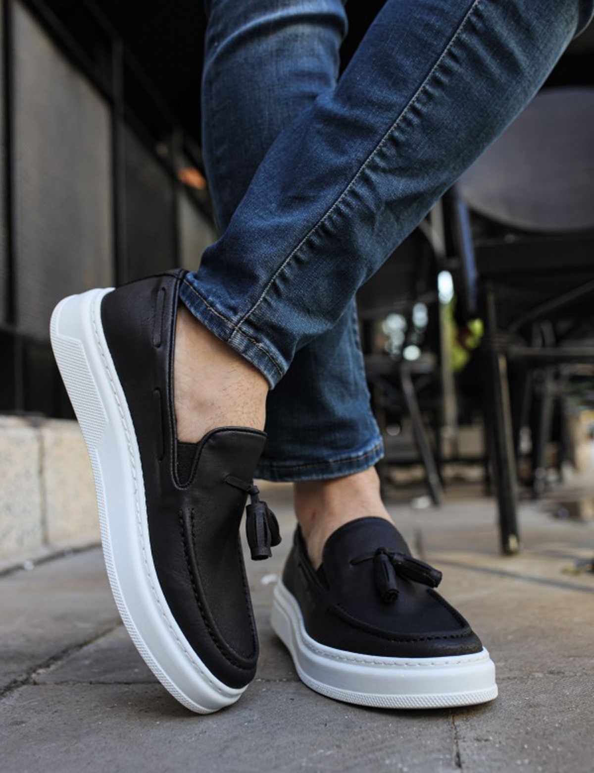 Ανδρικό ασπρόμαυρο casual παπούτσι δερματίνη CH127 φωτογραφία